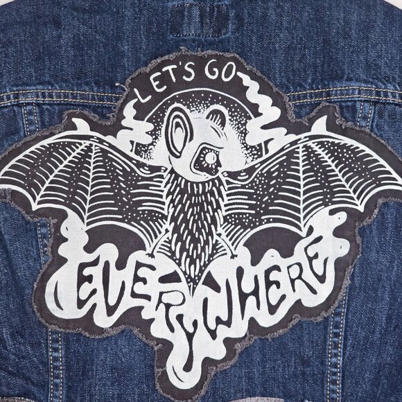 Custom Levis Vintage Distressed Denim Vest Motorcycle Biker Patches Womens S/M - Picture 8 of 15